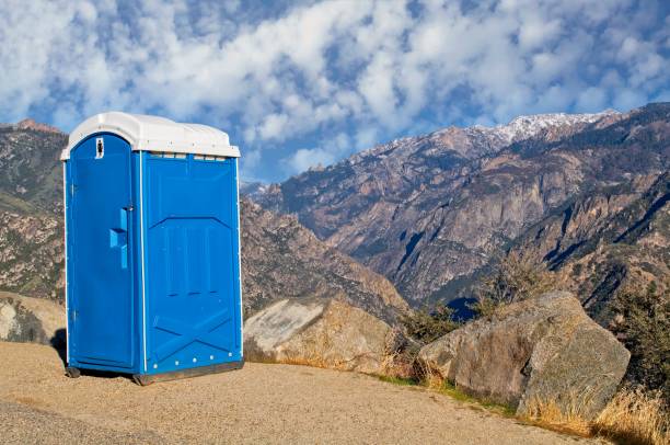Best Portable restroom trailer rental  in Oak Ridge North, TX